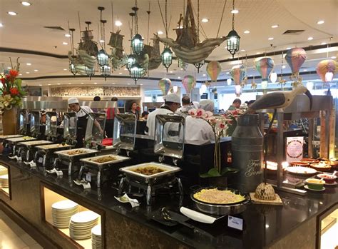 Kamayan (SM Megamall, Mandaluyong, Metro Manila .